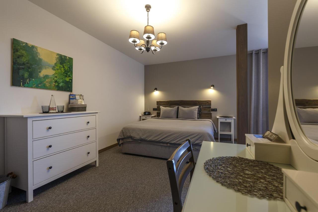 Hotel Plavas Ainaži Esterno foto